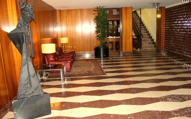 Hostal Aslyp 114