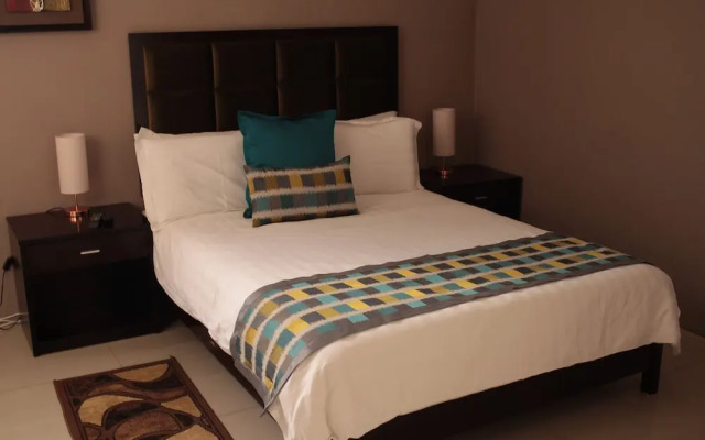 Triple Palms Bed and Breakfast