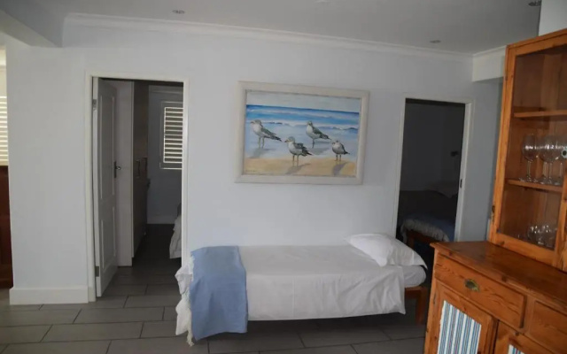 87 Marine Drive
