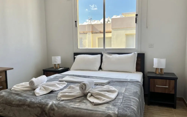 41 KAP - Stay Paradise Apartment