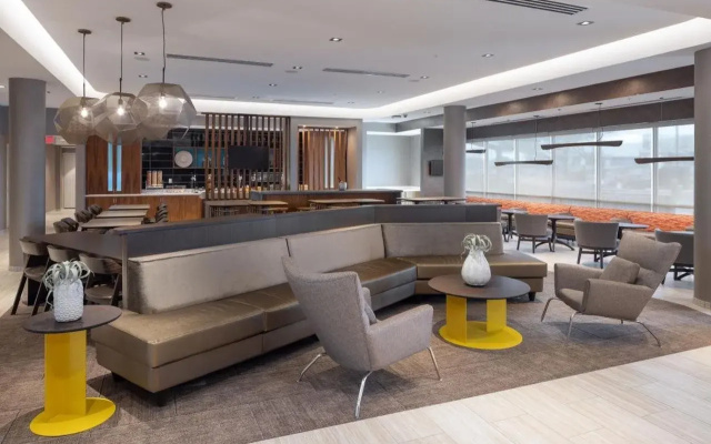 SpringHill Suites Tucson at The Bridges