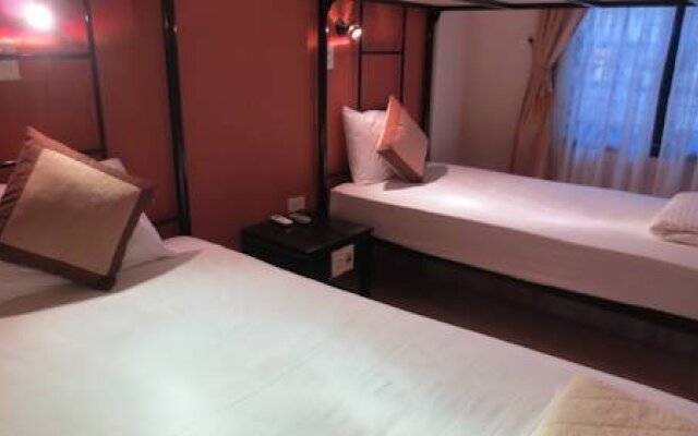 Tigon Hostel Hue