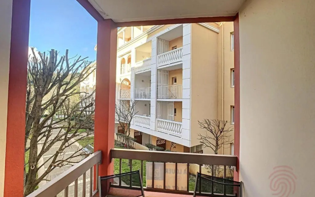Appartement Lamalou-les-Bains, 1 pièce, 2 personnes - FR-1-451-136