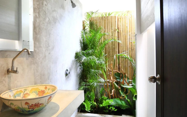FU House Hostel