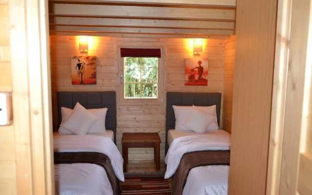 Severine Cottages And Lounge