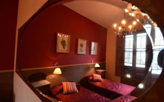 Hotel Monumento Can Garay