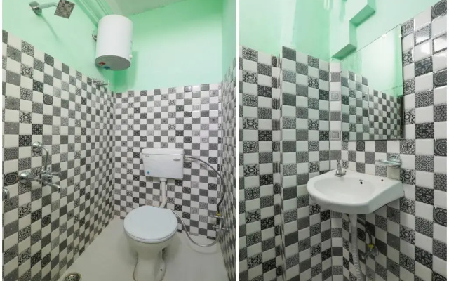 Red Building Guest House by OYO Rooms