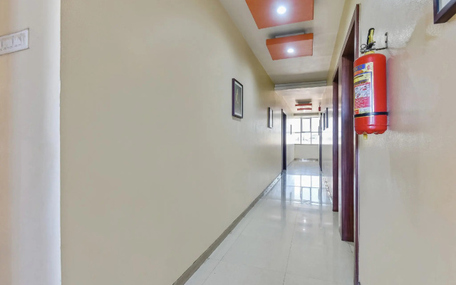 Hotel Shri Samarth by OYO Rooms
