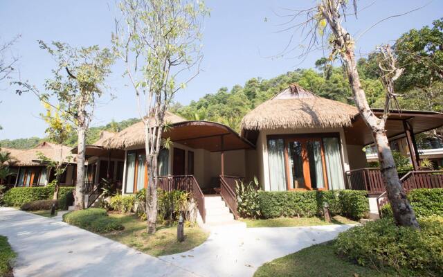 Отель Tup Kaek Sunset Beach Resort вид на фасад