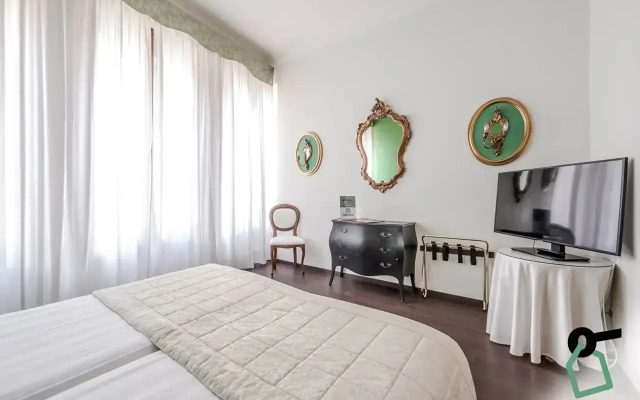 Hotiday Room Collection - Venezia Santa Lucia