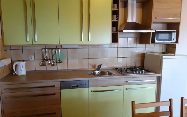 Sweet and Simple Sea View Crikvenica Apartments