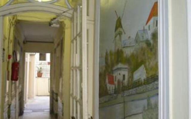 Hotel Bearnais вид на фасад