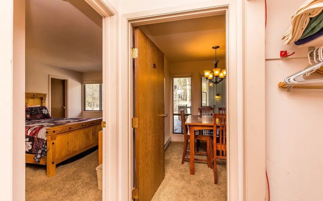 Flying Dutchman #1194 - 3 Br Condo
