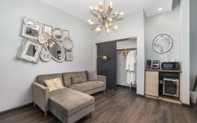 Pleasant En Suite Studio