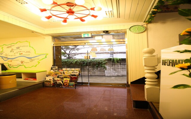 Отель Korstay Guesthouse Seoul Station Сеул интерьер отеля
