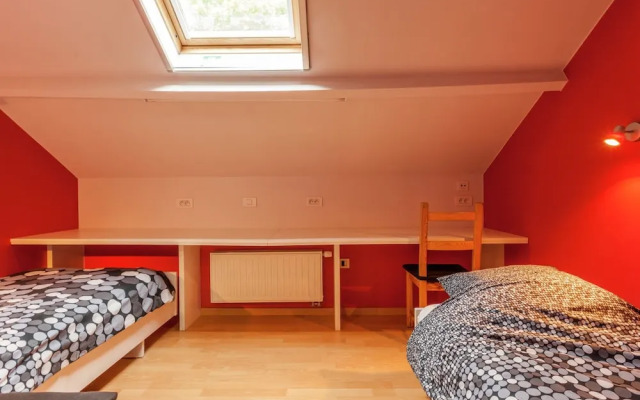 Holiday Home in Kortrijk for 8 Person