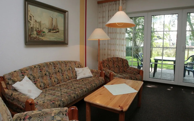 Spacious Holiday Home with Terrace in Dierhagen Strand