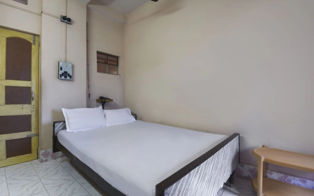SPOT ON 48582 Monalisa Lodge