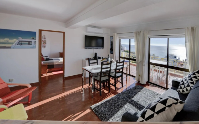 Luz Beach Oceanfront Apartment