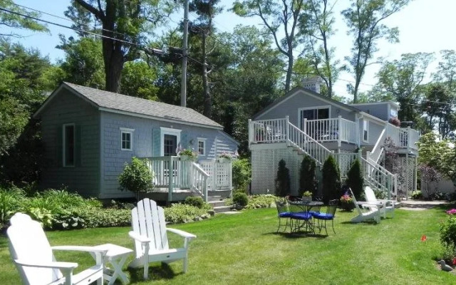 The Trellis House