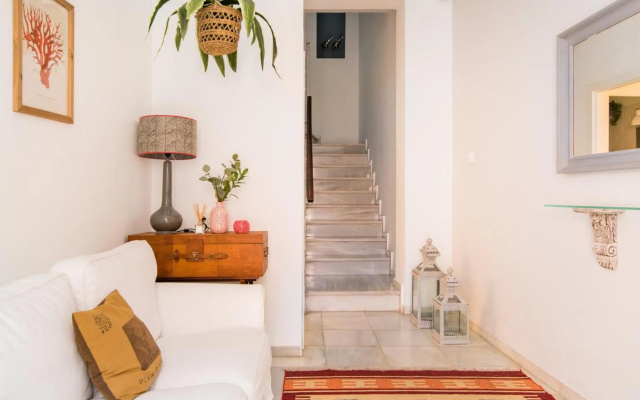 Azafran Suites