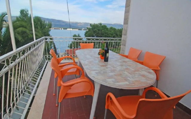Apartment Bela1- close to the beach