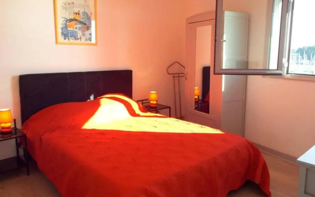 Appartement La Trinité-sur-Mer, 2 pièces, 4 personnes - FR-1-477-78