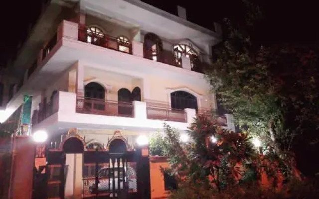 Maruti boys hostel