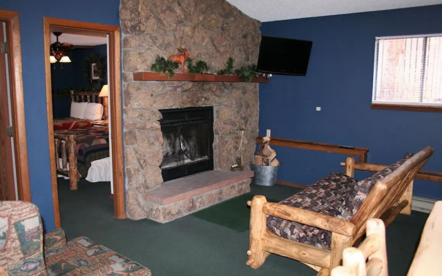 Timber Creek Chalets: 7