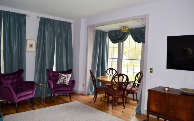 John Henry Bed & Breakfast