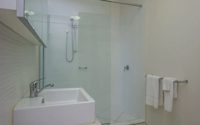 1 Bright Point Apartment 1405