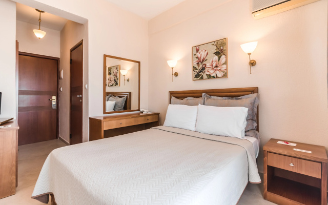 Alkyonis Hotel