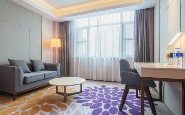 Lavande Hotel (Jingmen  Duodao Wanda Plaza)