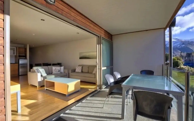 Rocky Mountain Apartment - 111-112