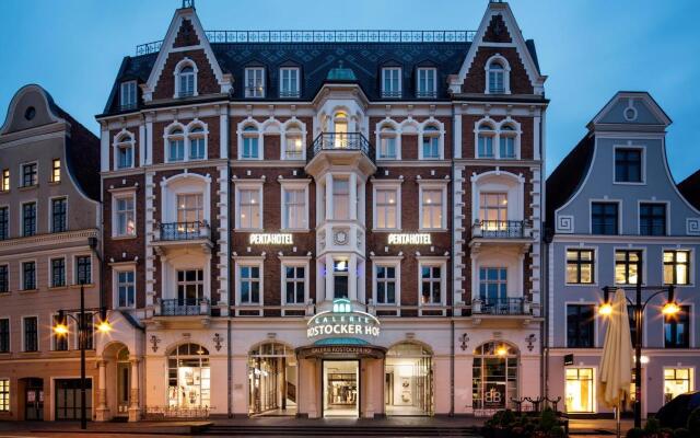 Отель pentahotel Rostock Германия, Росток - отзывы, цены и фото номеров - забронировать отель pentahotel Rostock онлайн вид на фасад