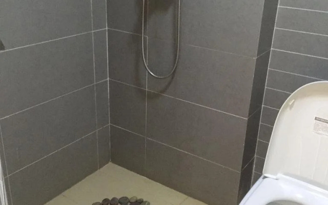 Jing Pu Plant Theme Hostel