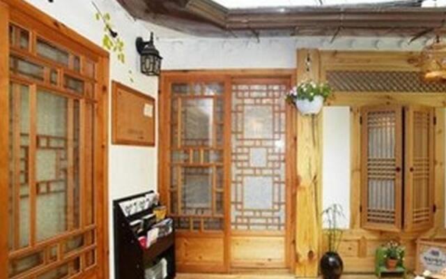 Отель Goldfish Inn Seoul Южная Корея, Сеул - отзывы, цены и фото номеров - забронировать отель Goldfish Inn Seoul онлайн вид на фасад