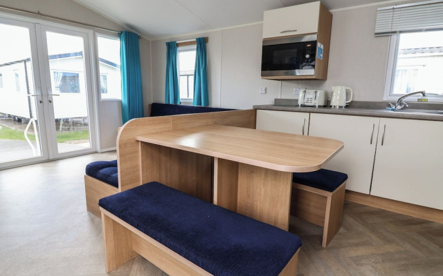 Ty Mawr Holiday Park - Holiday Accommodation 22393