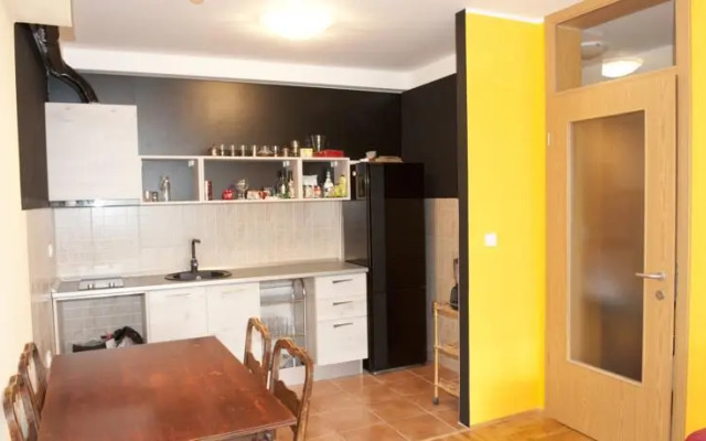 Apartment Sunny
