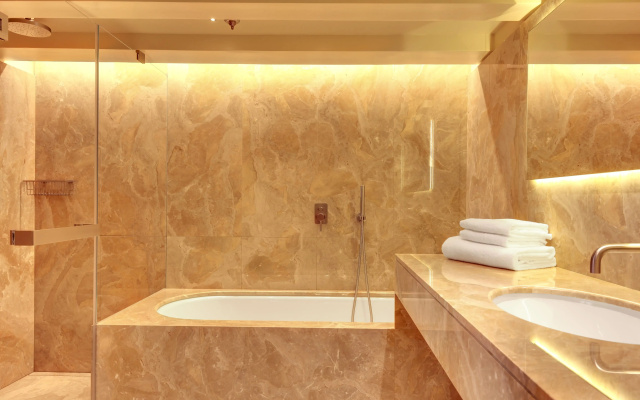 Hotel Dona Palace
