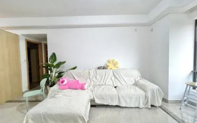 Kong Yijichun Girls' Youth Hostel