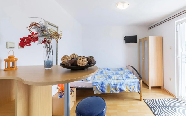Stunning Apartment in Fazana With Wifi and 1 Bedrooms