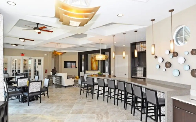 Amazing Townhouse! Solterra - 5424SC