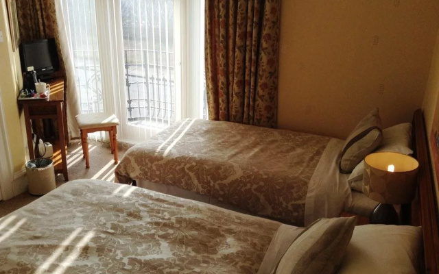 Aberlaw Guest House