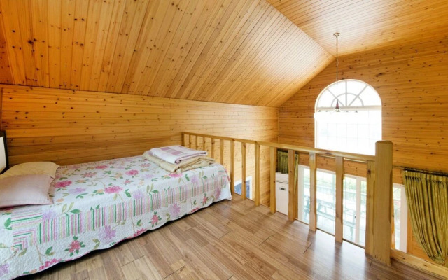 Baenae-gol Picture and Garden Pension