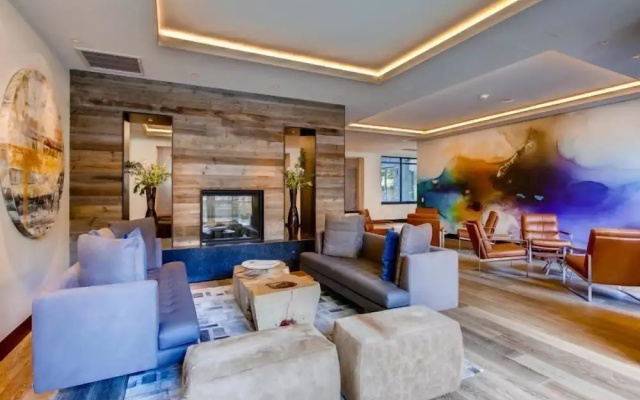 Vail Lion 2 Bedroom Mountain Vacation Rental Just Steps From the Eagle Bahn Gondola