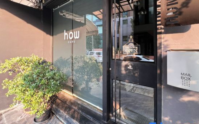 Human Touch Room –  Soulful Bangkok Hideout