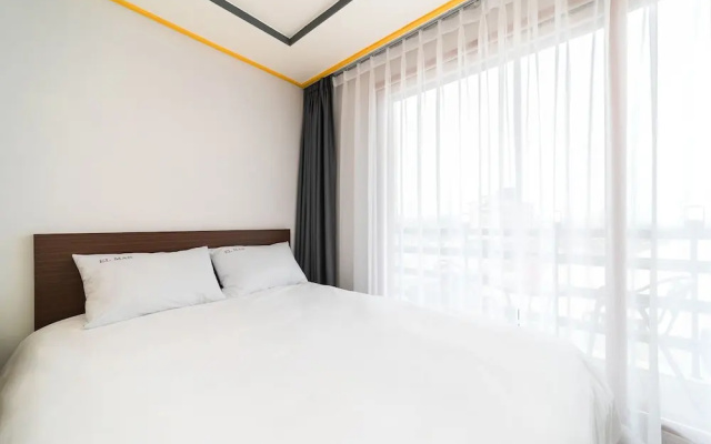 Elmar Condotel