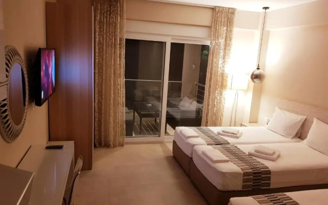 Sithonia Suites Luxury Apartments 3 Beds