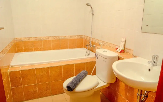 3 Bedrooms Apartment Grand Palace Kemayoran by Travelio